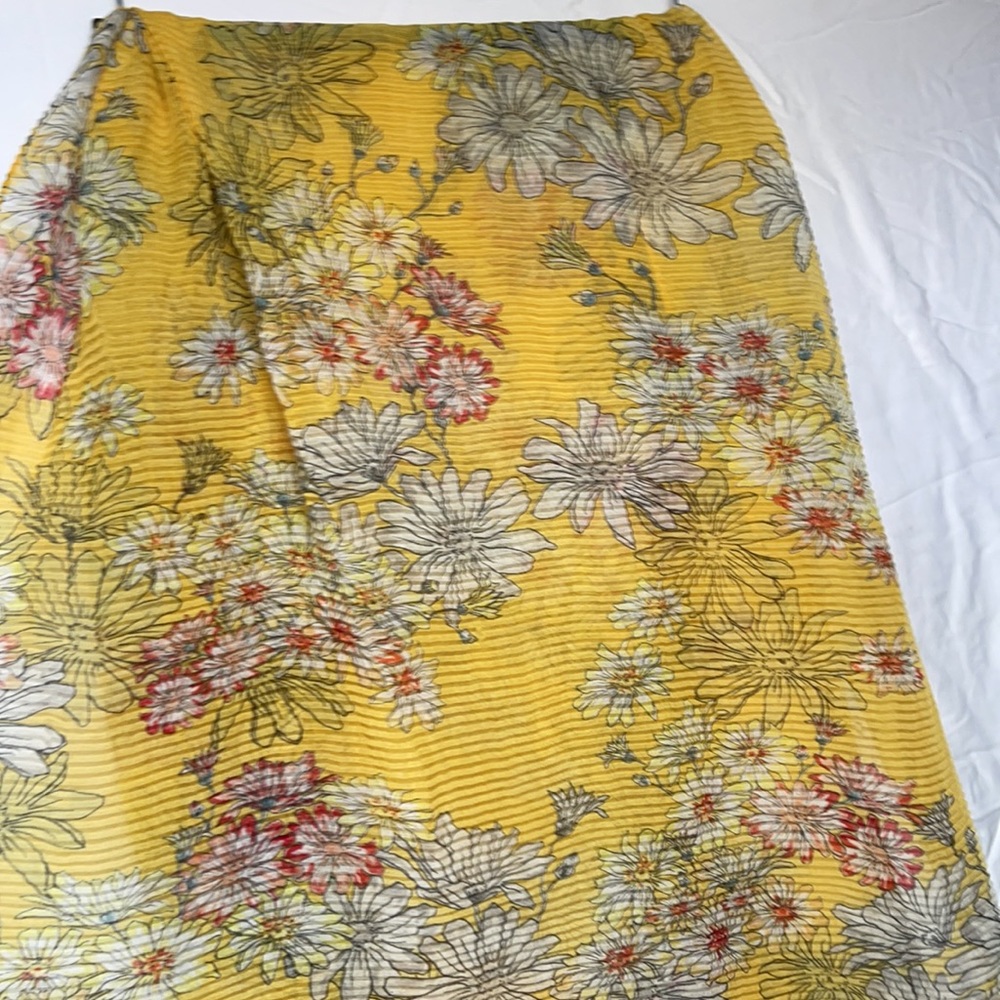 Scarf - Picture 4 of 4